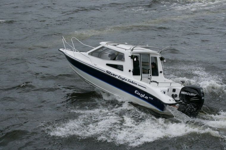 Катер SilverBoat